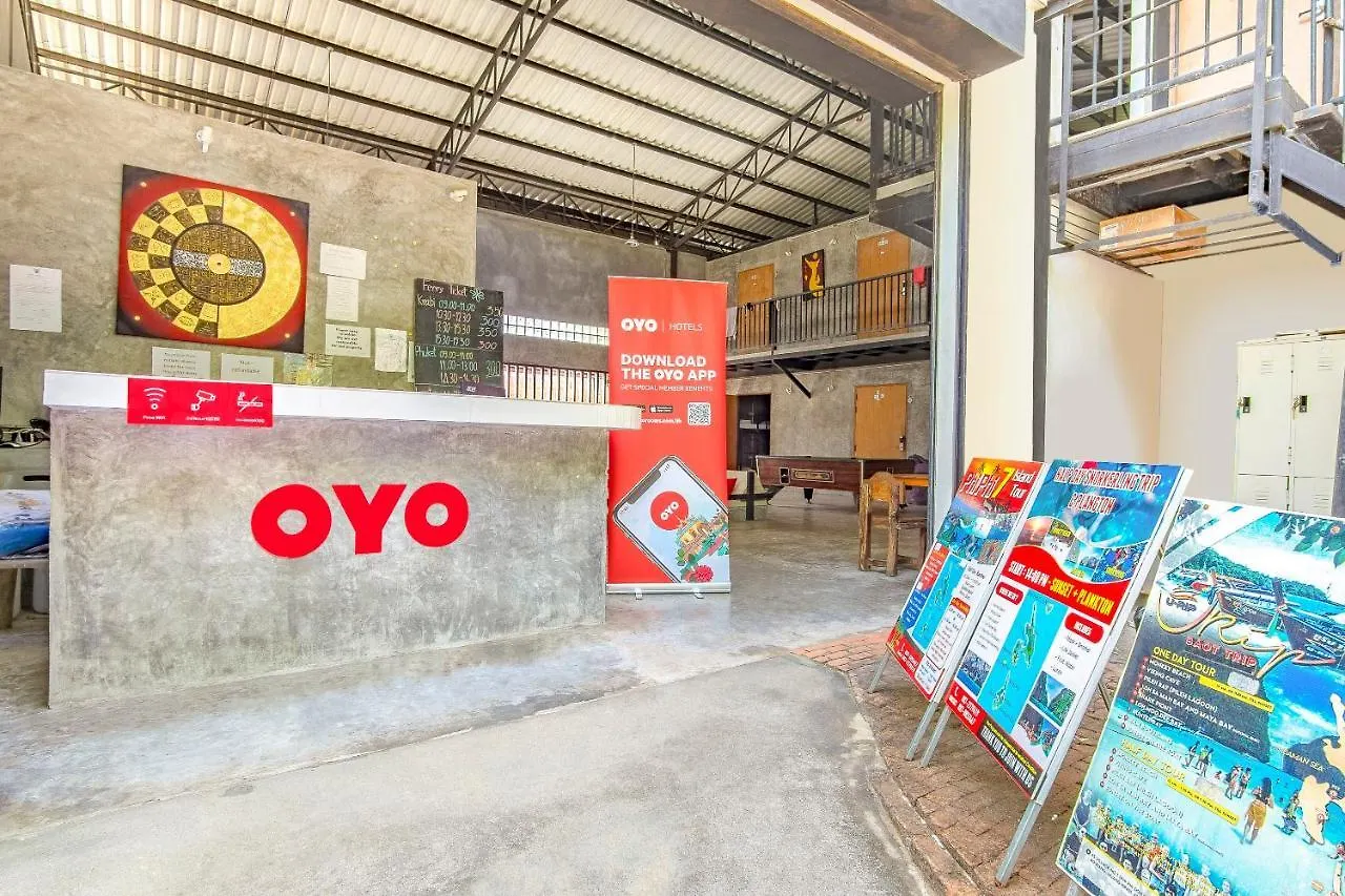 Hotell Oyo 585 Freedom Hostel @ Phi Phi